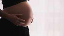 Migraine durant la grossesse : éviter à tout prix les antimigraineux spécifiques !