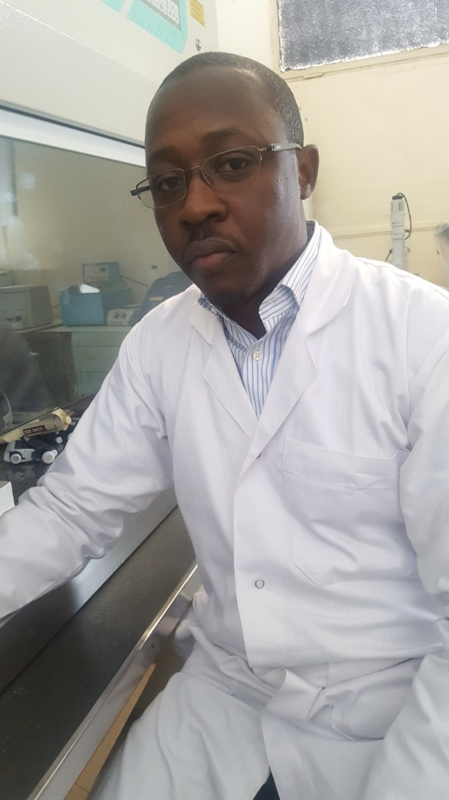 Professeur Doudou SOW, enseignant-chercheur à l’UFR 2S désigné membre du Groupe consultatif technique de l'OMS. Professeur Doudou SOW, enseignant-chercheur à l’UFR 2S désigné membre du Groupe consultatif technique de l'OMS.