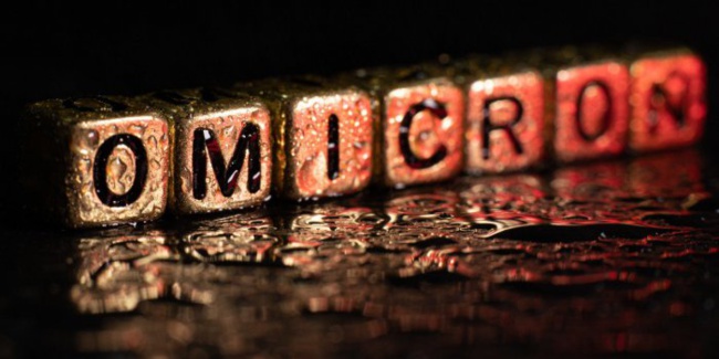 Variant Omicron : 5 symptômes qui annoncent une forme grave Variant Omicron : 5 symptômes qui annoncent une forme grave