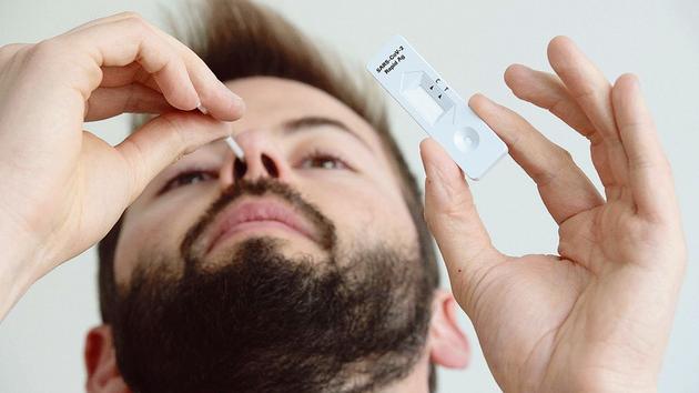 Omicron : les autotests sont-ils fiables ? Omicron : les autotests sont-ils fiables ?