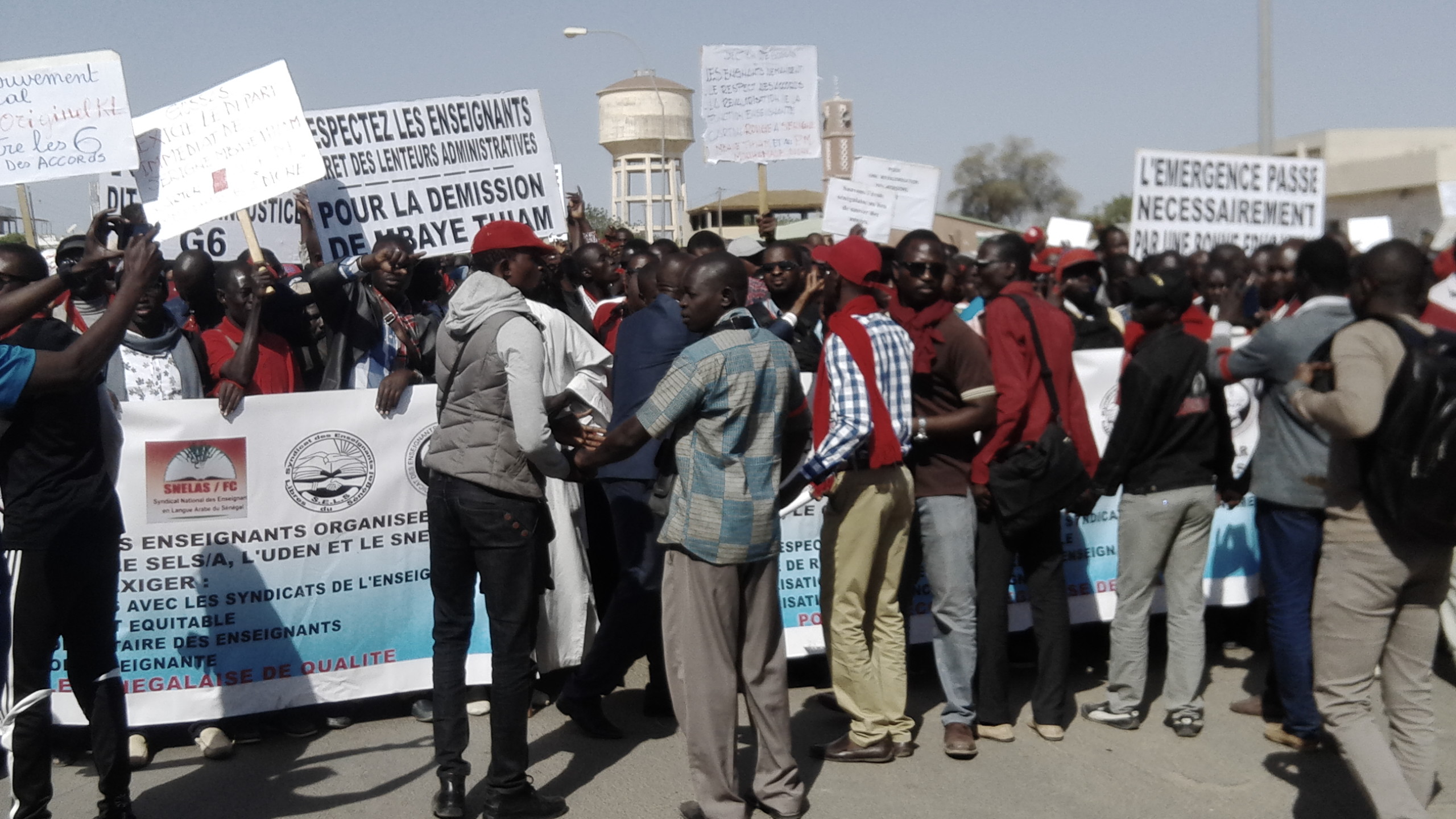 Séance de travail avec le Syndicat autonome des médecins du Sénégal (SAMES) pour le suivi du tableau de revendications