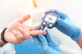 Diabète de type 1 : une étude établit un lien entre la dose quotidienne d’insuline et l’incidence du cancer