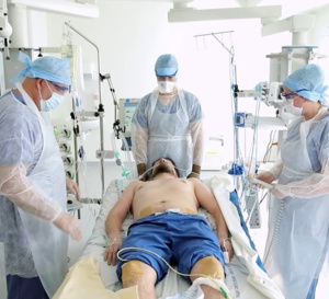 Les résultats des patients atteints du COVID-19 sous ventilation artificielle diffèrent-ils selon le phénotype du SDRA ?