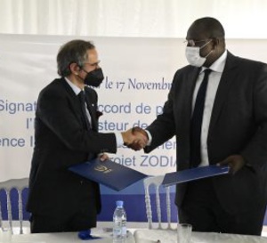 Cancer: le DG de l'AIEA présente le projet "RAYON DE L'ESPOIR" au Chef de l'État