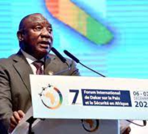 CYRIL RAMAPHOSA APPELLE À ‘’INVESTIR ÉNORMÉMENT’’ DANS LES SYSTÈMES DE SANTÉ DU CONTINENT