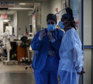 ÉTATS-UNIS ENREGISTRENT UN RECORD MONDIAL D'1 MILLION DE CONTAMINATIONS