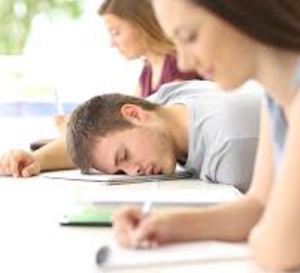 Qui sont les jeunes les plus à risque d’insomnie ?