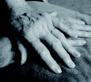 Rhumatisme inflammatoire chronique : encore trop de corticoïdes pendant la grossesse