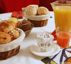 Le petit déjeuner essentiel ! Pour démarrer la journée