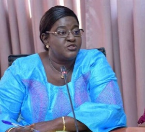 Portait du docteur Marie khemesse Ngom Ministre de la santé