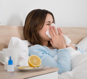 Grippe 2021-2022 : plus longue, plus tardive et qui a touché davantage les plus jeunes