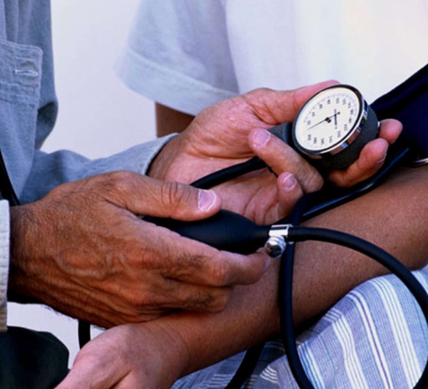 L’hypertension « blouse blanche » est liée à un doublement du risque cardiovasculaire