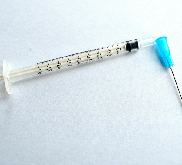 L’augmentation des traitements par agonistes des opioïdes à emporter à domicile s’est avérée bénéfique et sûre