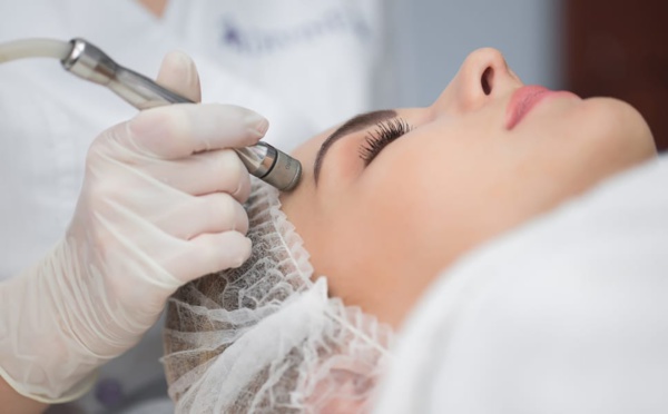 Dermatologie et esthétique : des liaisons éthiquement dangereuses